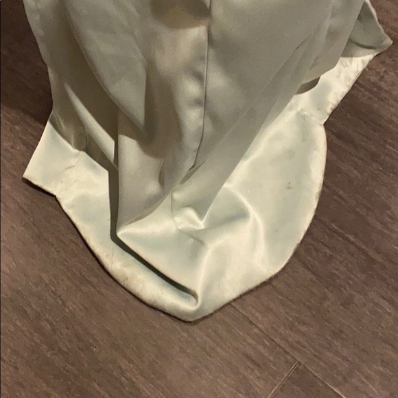 Formal Dress - Picture 6 of 8